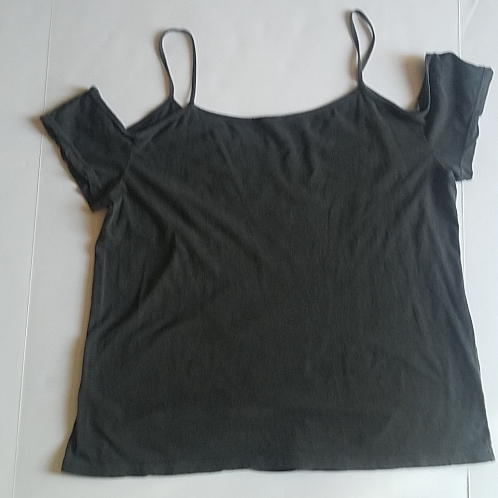 Shirt - Picture 3 of 5